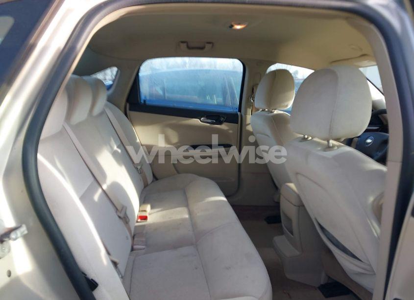 Photo 8 of 2009 Chevrolet Impala LT (VIN 2G1WT57N191123381)