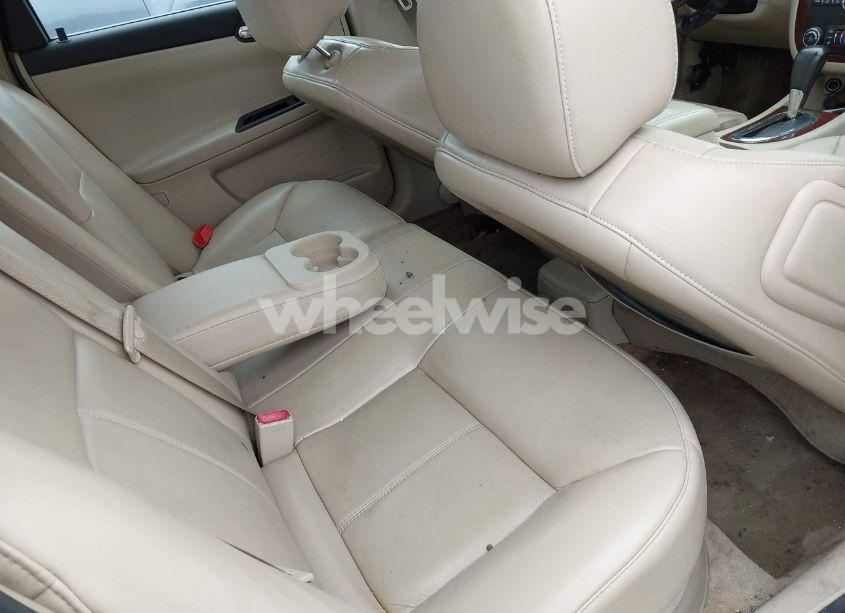 Photo 8 of 2009 Chevrolet Impala LT (VIN 2G1WT57N291160763)