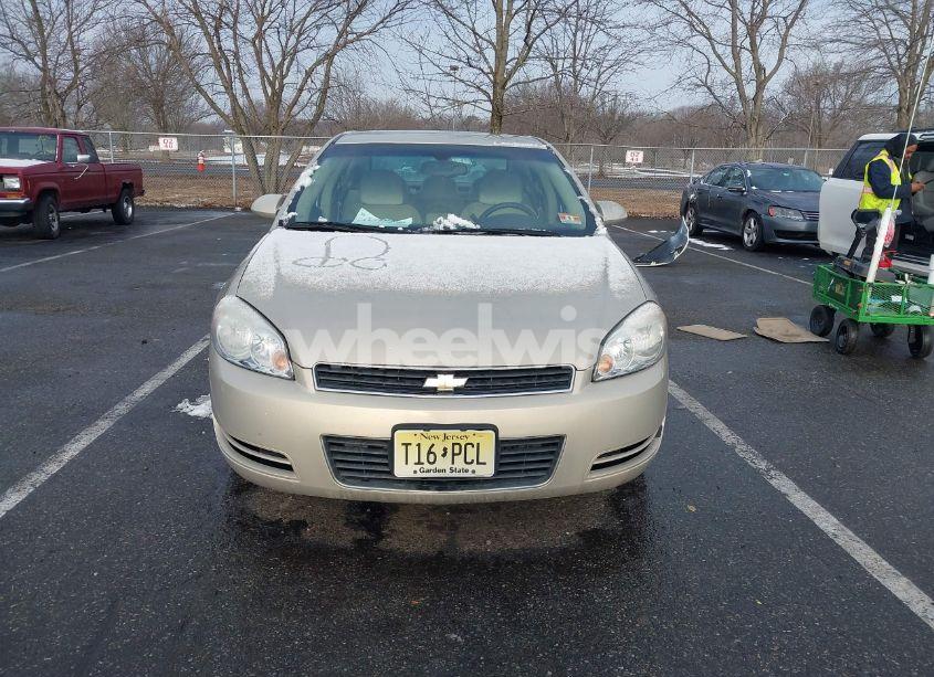 Photo 12 of 2009 Chevrolet Impala LT (VIN 2G1WT57N391137217)