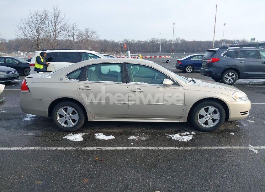 Photo 13 of 2009 Chevrolet Impala LT (VIN 2G1WT57N391137217)