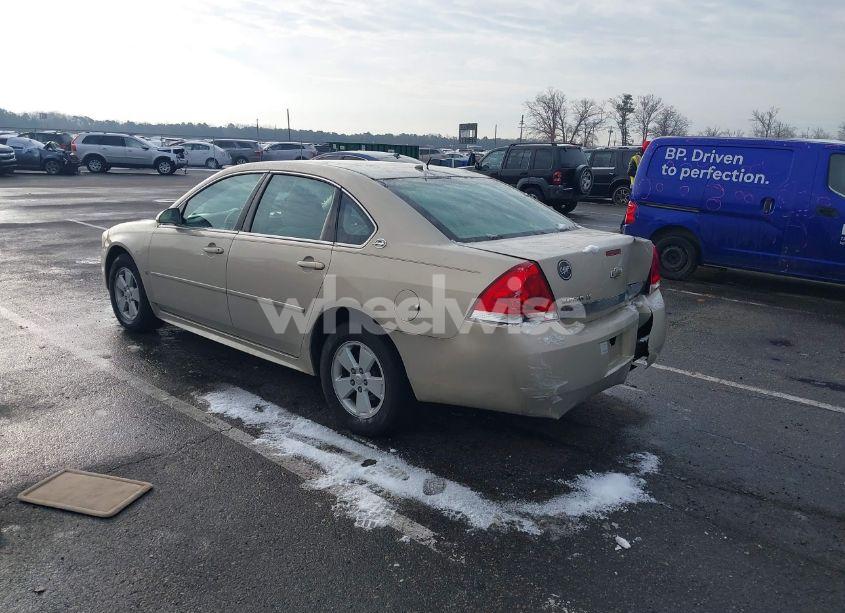 Photo 3 of 2009 Chevrolet Impala LT (VIN 2G1WT57N391137217)