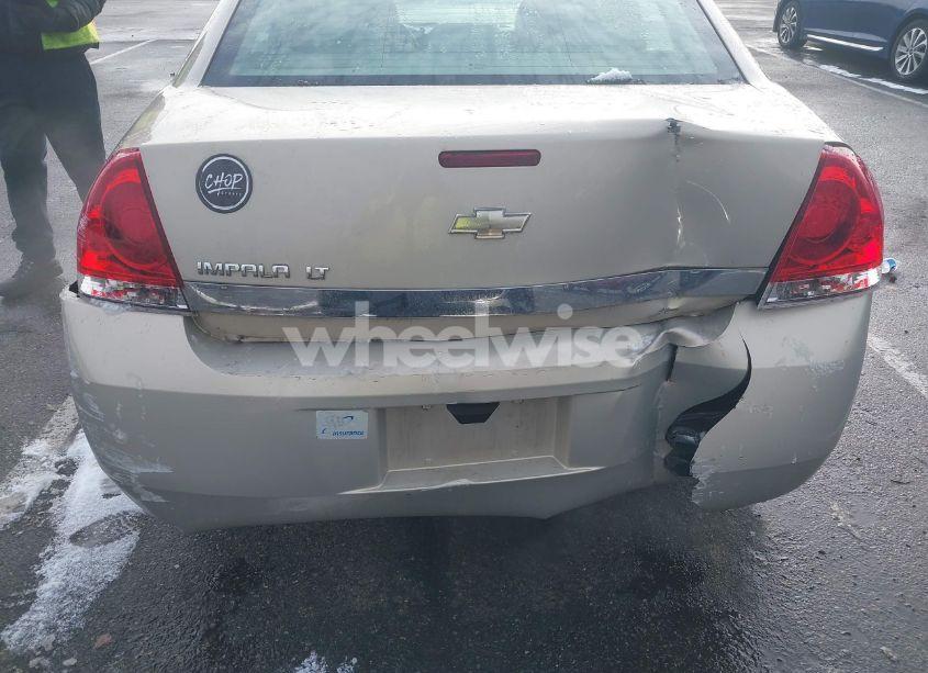 Photo 6 of 2009 Chevrolet Impala LT (VIN 2G1WT57N391137217)