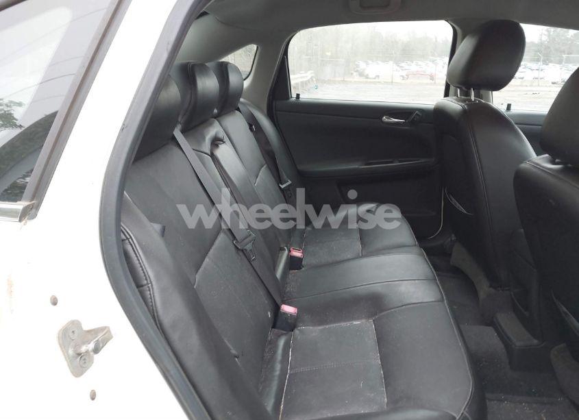 Photo 8 of 2009 Chevrolet Impala LT (VIN 2G1WT57N491106087)