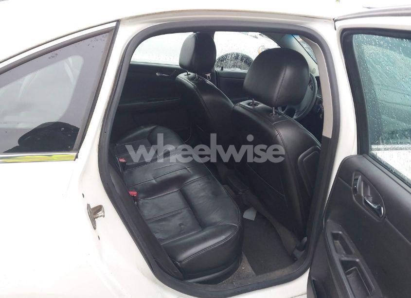 Photo 8 of 2009 Chevrolet Impala LT (VIN 2G1WT57N491193439)