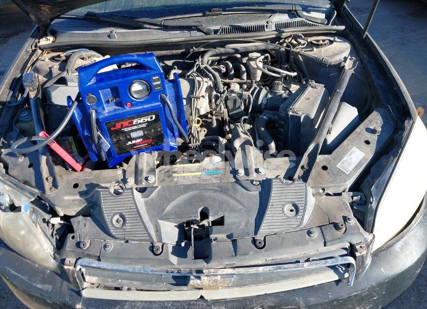 Photo 10 of 2009 Chevrolet Impala LT (VIN 2G1WT57N491322635)