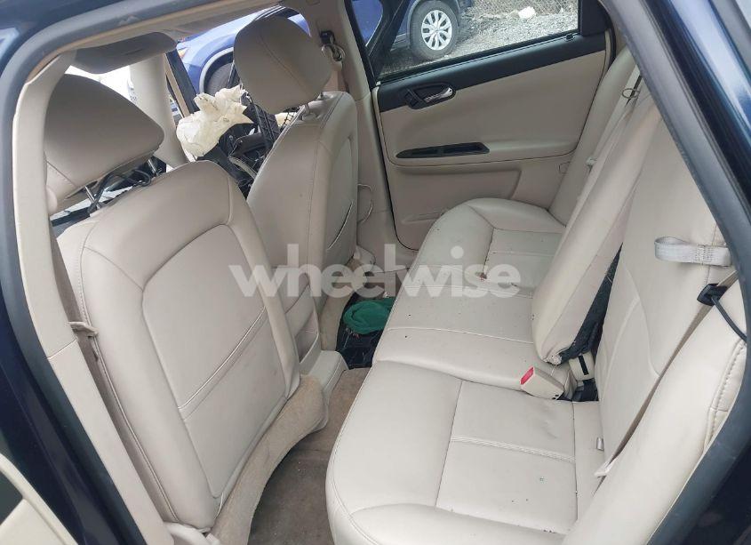 Photo 8 of 2009 Chevrolet Impala LT (VIN 2G1WT57N591117180)