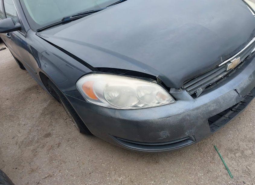 Photo 12 of 2009 Chevrolet Impala LT (VIN 2G1WT57N591169487)