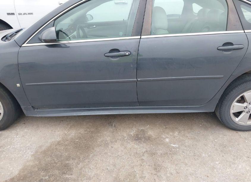 Photo 14 of 2009 Chevrolet Impala LT (VIN 2G1WT57N591169487)