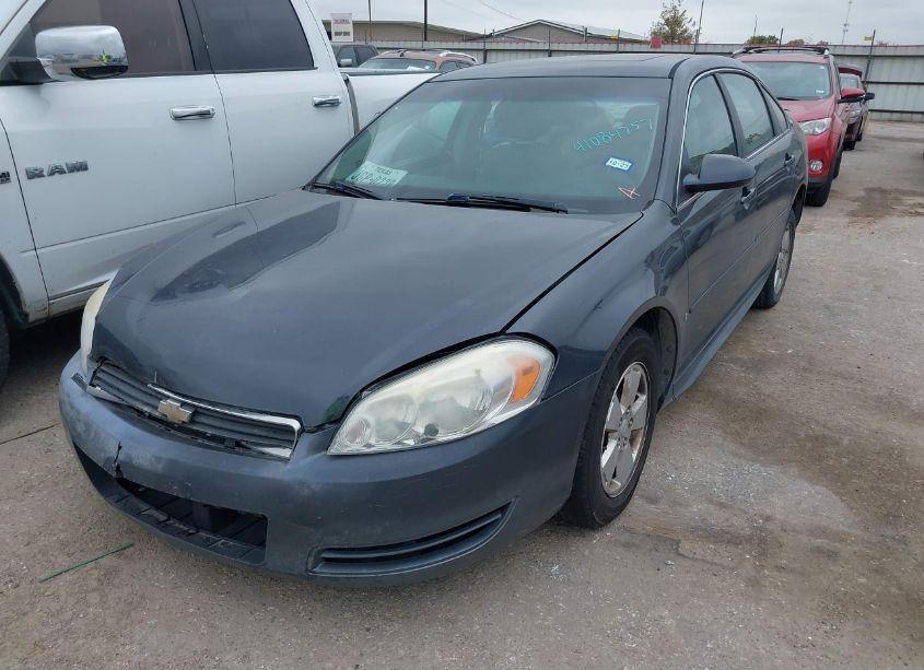 Photo 2 of 2009 Chevrolet Impala LT (VIN 2G1WT57N591169487)