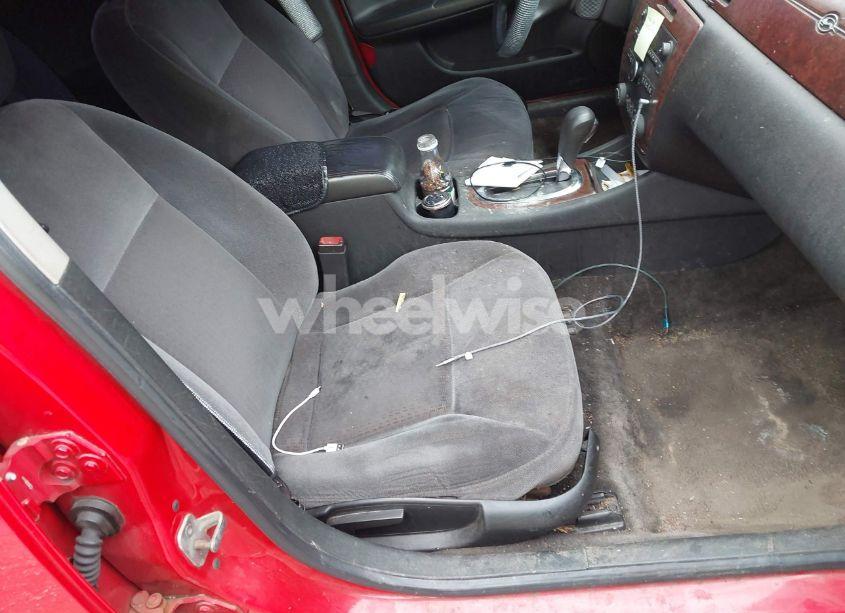 Photo 5 of 2009 Chevrolet Impala LT (VIN 2G1WT57N591327116)