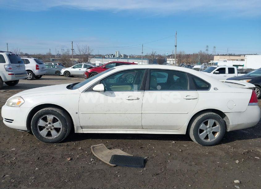 Photo 13 of 2009 Chevrolet Impala LT (VIN 2G1WT57N791212713)