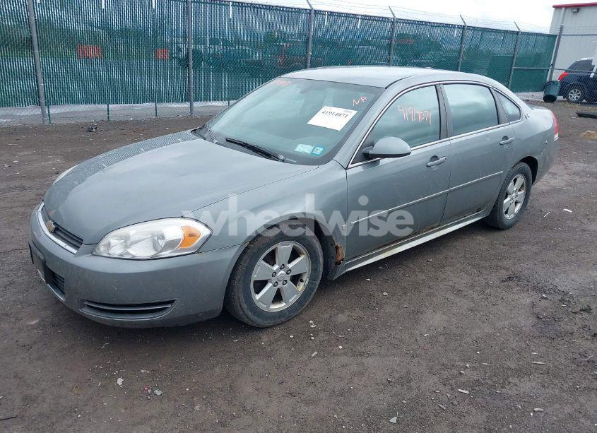 Photo 2 of 2009 Chevrolet Impala LT (VIN 2G1WT57N891252492)