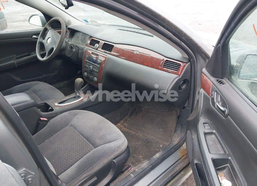 Photo 5 of 2009 Chevrolet Impala LT (VIN 2G1WT57N891252492)