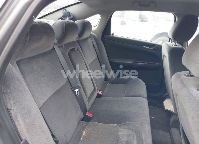 Photo 8 of 2009 Chevrolet Impala LT (VIN 2G1WT57N891252492)