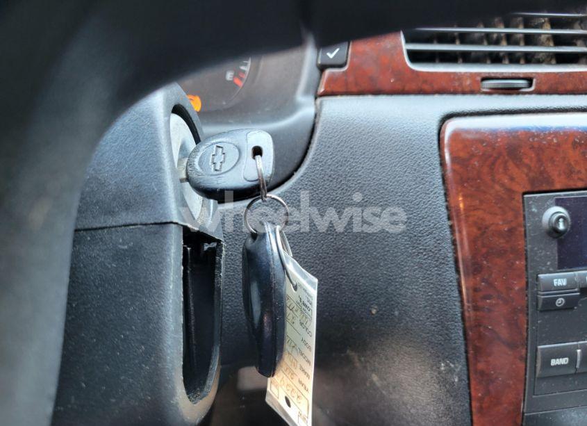 Photo 11 of 2009 Chevrolet Impala LT (VIN 2G1WT57N991222935)