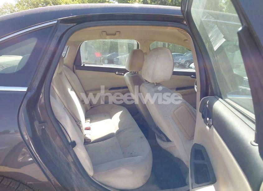 Photo 8 of 2009 Chevrolet Impala LT (VIN 2G1WT57NX91160316)