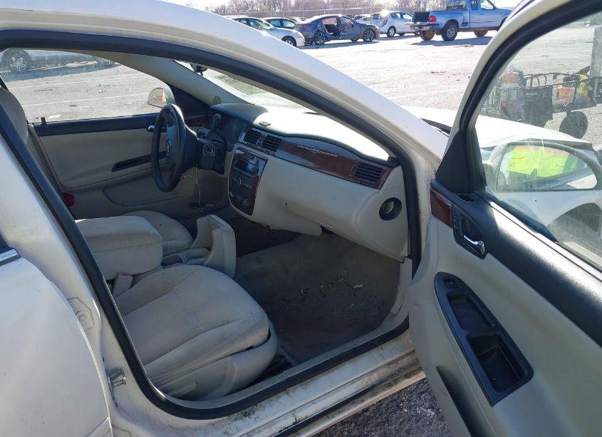 Photo 5 of 2006 Chevrolet Impala LT (VIN 2G1WT58K569437116)