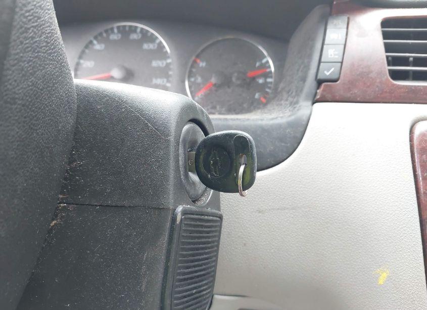 Photo 11 of 2008 Chevrolet Impala LT (VIN 2G1WT58K581342296)