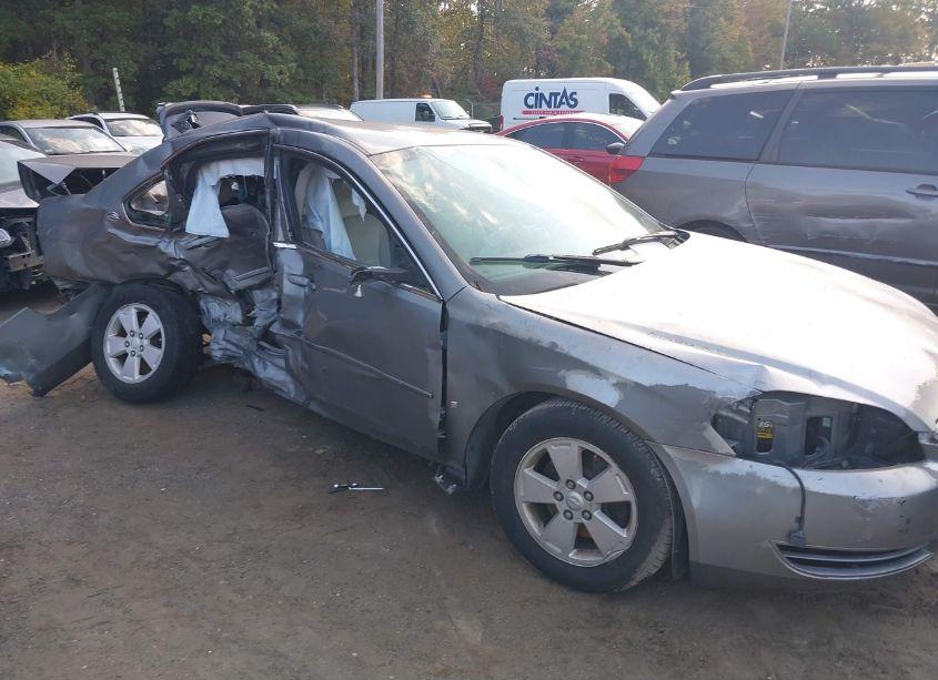 Photo 6 of 2007 Chevrolet Impala LT (VIN 2G1WT58K879107858)