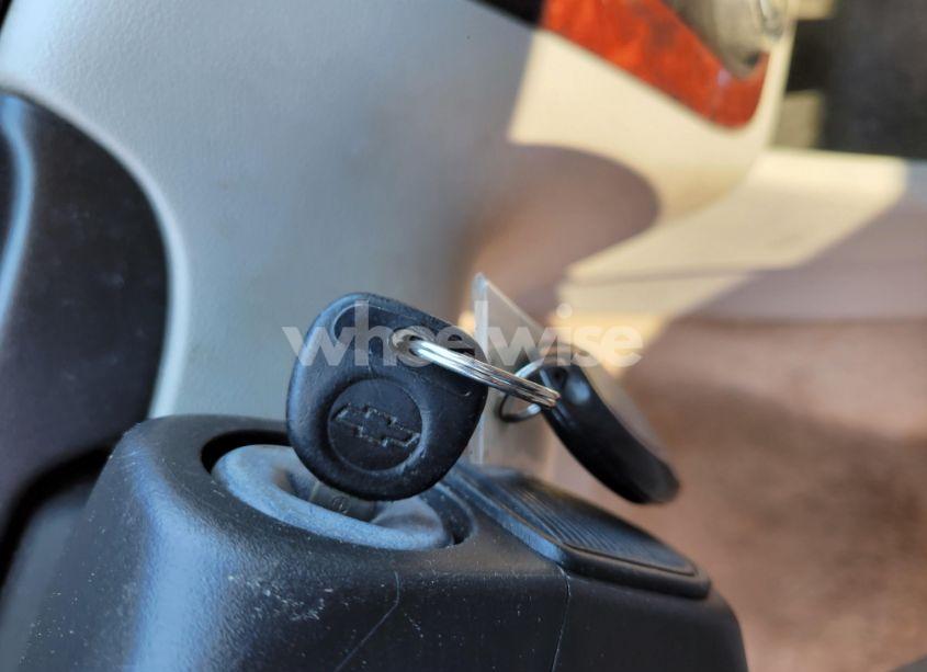 Photo 10 of 2008 Chevrolet Impala LT (VIN 2G1WT58K889253923)