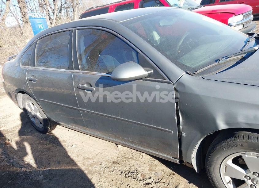 Photo 13 of 2008 Chevrolet Impala LT (VIN 2G1WT58K889286131)