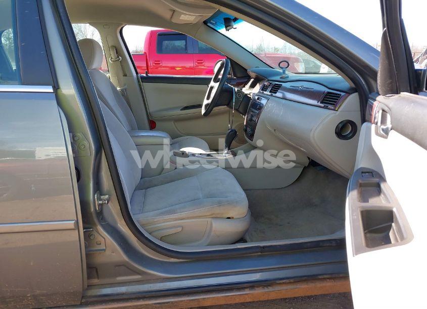 Photo 5 of 2008 Chevrolet Impala LT (VIN 2G1WT58N089142468)