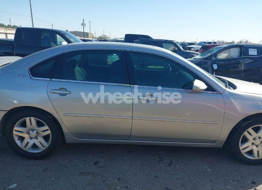 Photo 13 of 2008 Chevrolet Impala LT (VIN 2G1WT58N589106906)