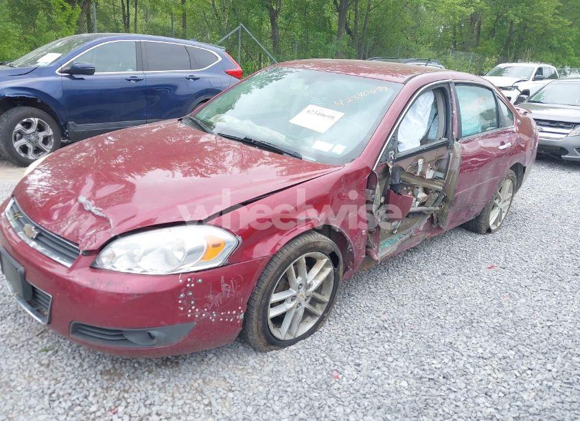 Photo 2 of 2009 Chevrolet Impala LTZ (VIN 2G1WU57M291211070)