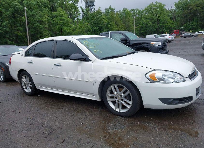 2009 Chevrolet Impala LTZ (VIN 2G1WU57M291235109) main photo