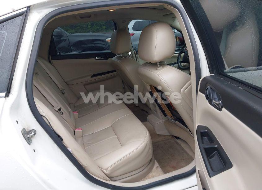 Photo 8 of 2009 Chevrolet Impala LTZ (VIN 2G1WU57M291235109)