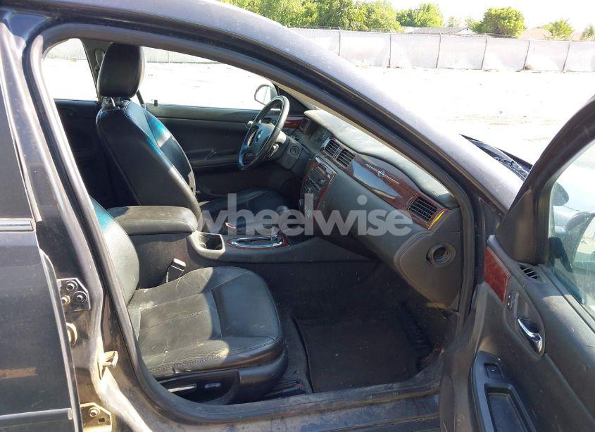 Photo 5 of 2009 Chevrolet Impala LTZ (VIN 2G1WU57M291300377)