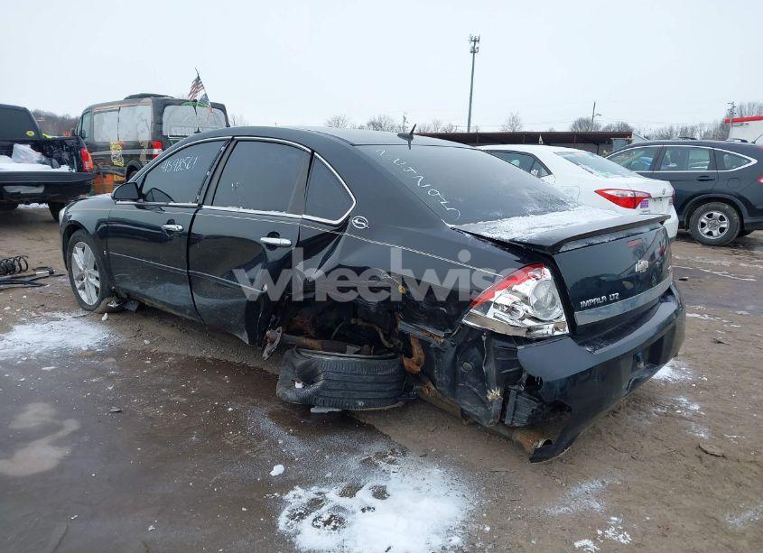 Photo 3 of 2009 Chevrolet Impala LTZ (VIN 2G1WU57M391224295)