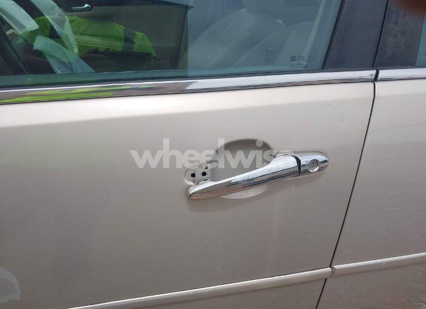 Photo 6 of 2009 Chevrolet Impala LTZ (VIN 2G1WU57M491236455)