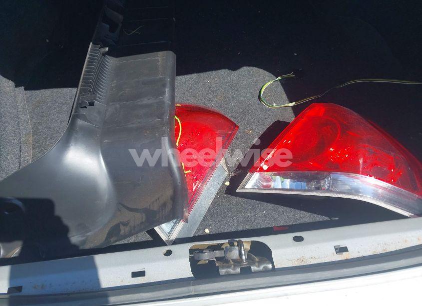 Photo 13 of 2009 Chevrolet Impala LTZ (VIN 2G1WU57M691304142)