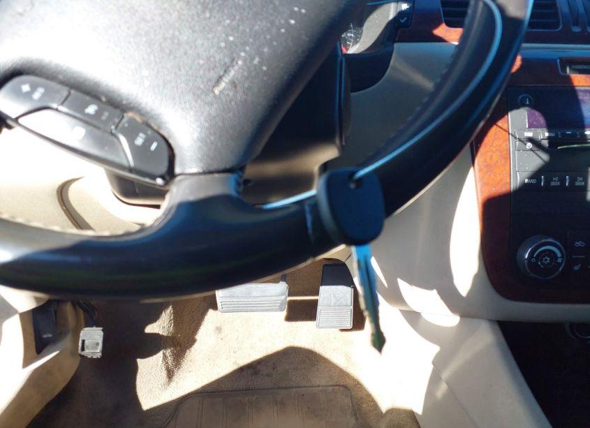 Photo 11 of 2009 Chevrolet Impala LTZ (VIN 2G1WU57M891139369)