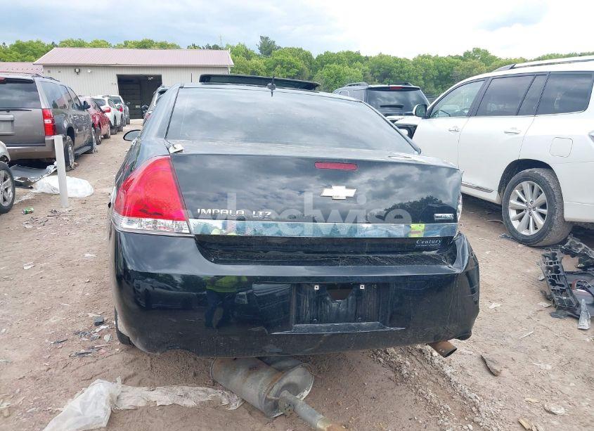 Photo 16 of 2009 Chevrolet Impala LTZ (VIN 2G1WU57MX91254104)