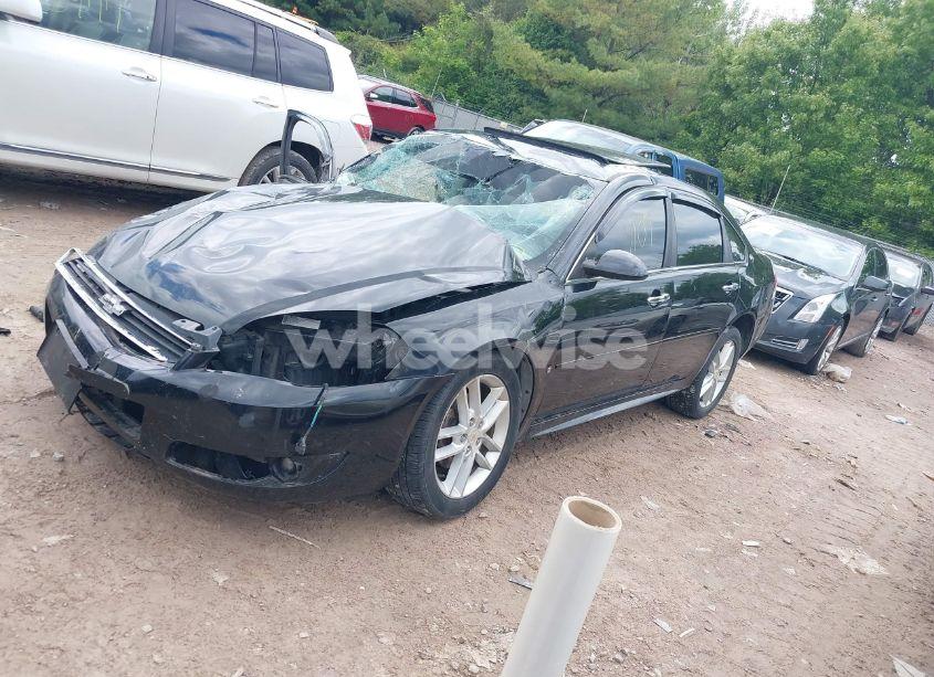 Photo 2 of 2009 Chevrolet Impala LTZ (VIN 2G1WU57MX91254104)