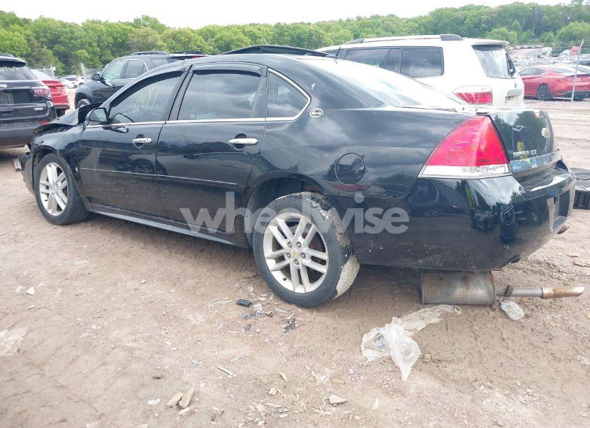 Photo 3 of 2009 Chevrolet Impala LTZ (VIN 2G1WU57MX91254104)