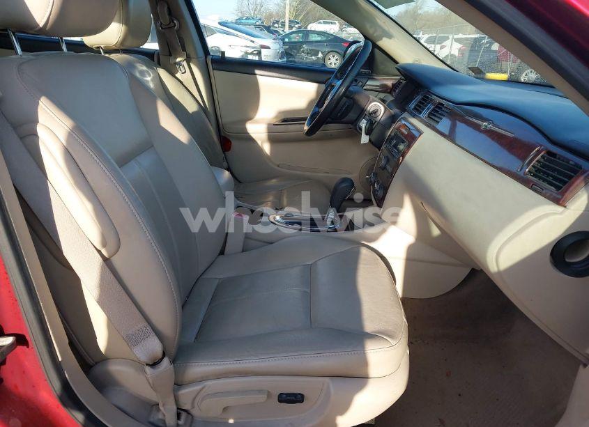 Photo 5 of 2009 Chevrolet Impala LTZ (VIN 2G1WU57MX91284459)