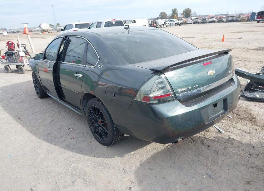 Photo 3 of 2009 Chevrolet Impala LTZ (VIN 2G1WU57MX91316553)