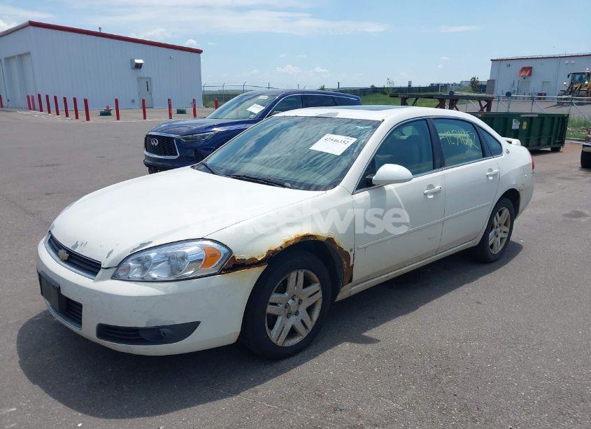 Photo 2 of 2006 Chevrolet Impala LTZ (VIN 2G1WU581469317280)