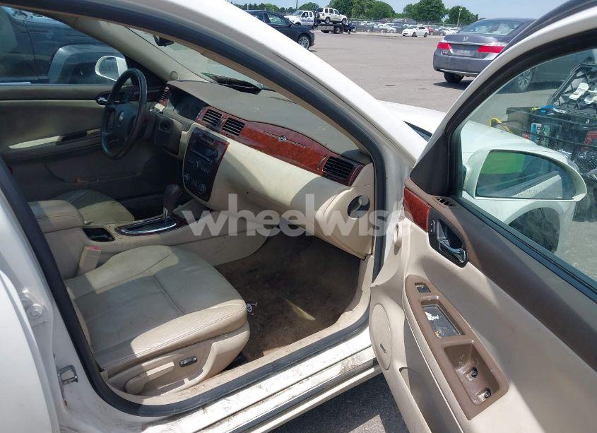 Photo 5 of 2006 Chevrolet Impala LTZ (VIN 2G1WU581469317280)