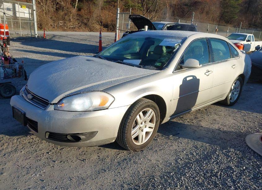 Photo 2 of 2006 Chevrolet Impala LTZ (VIN 2G1WU581X69242634)