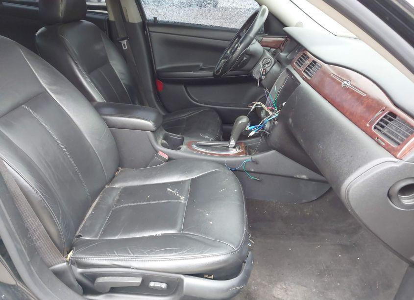 Photo 5 of 2008 Chevrolet Impala LTZ (VIN 2G1WU583281328829)