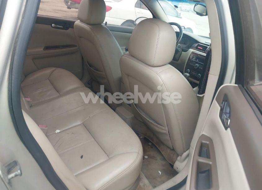 Photo 8 of 2008 Chevrolet Impala LTZ (VIN 2G1WU583689258236)