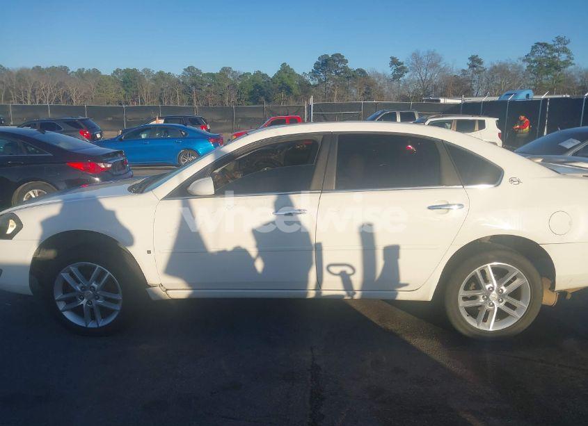 Photo 14 of 2008 Chevrolet Impala LTZ (VIN 2G1WU583781195534)