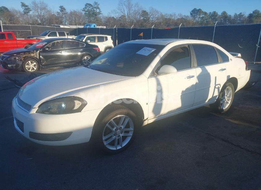 Photo 2 of 2008 Chevrolet Impala LTZ (VIN 2G1WU583781195534)