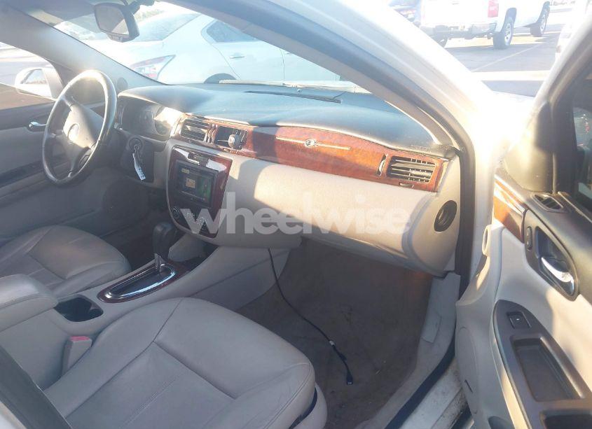 Photo 5 of 2008 Chevrolet Impala LTZ (VIN 2G1WU583781195534)