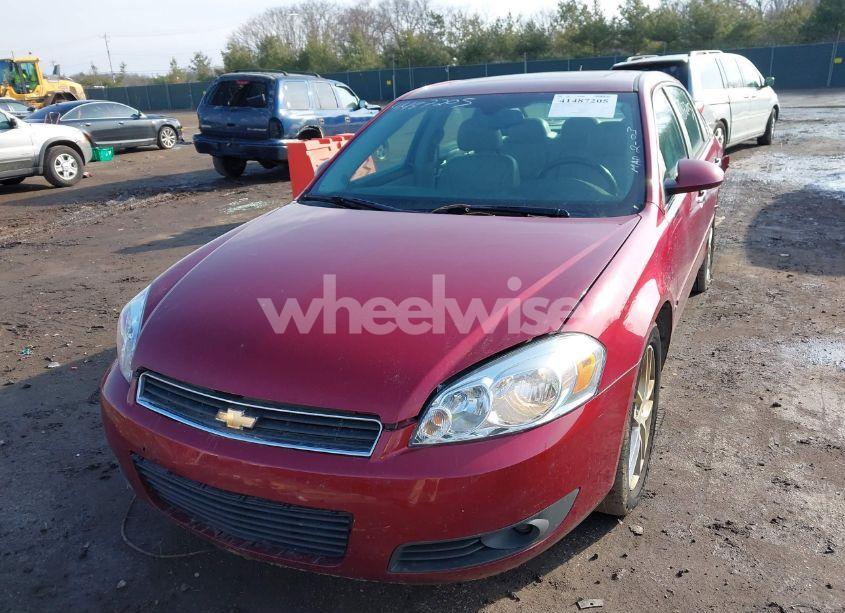Photo 2 of 2008 Chevrolet Impala LTZ (VIN 2G1WU583789270007)