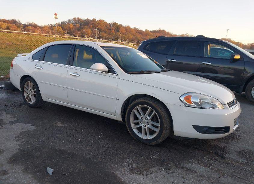 2008 Chevrolet Impala LTZ (VIN 2G1WU583881201521) main photo